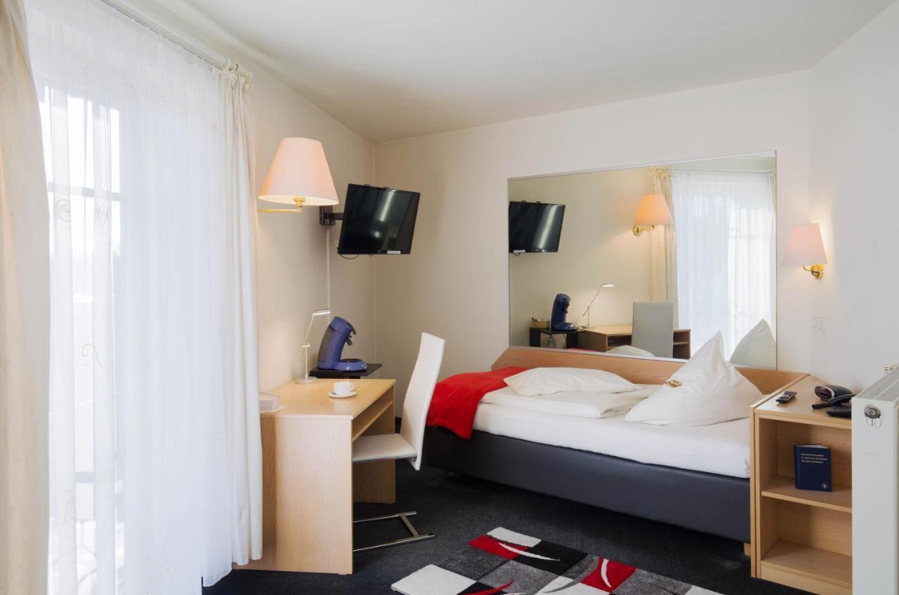 Hotel Moerser Hof Εξωτερικό φωτογραφία