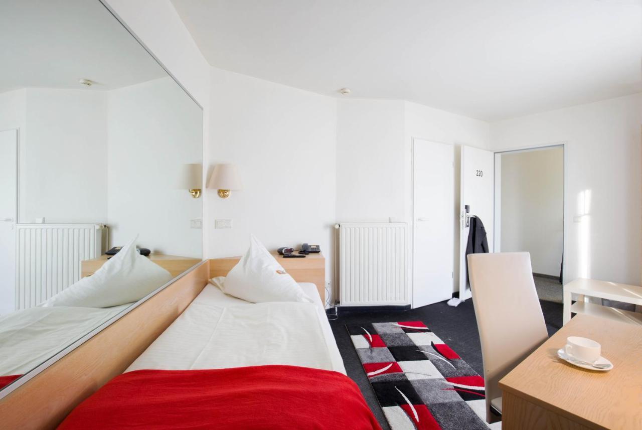 Hotel Moerser Hof Εξωτερικό φωτογραφία